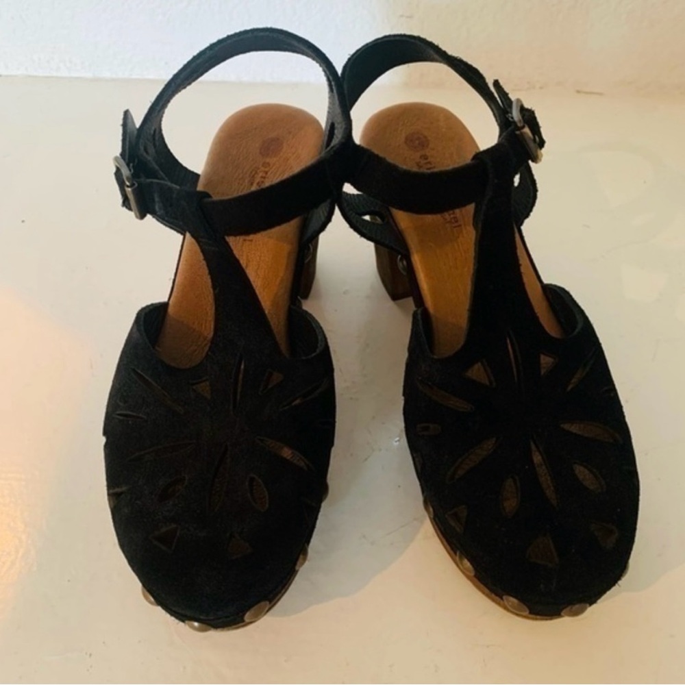 Eric Michael Black Suede Platform Nova Sandals - image 3